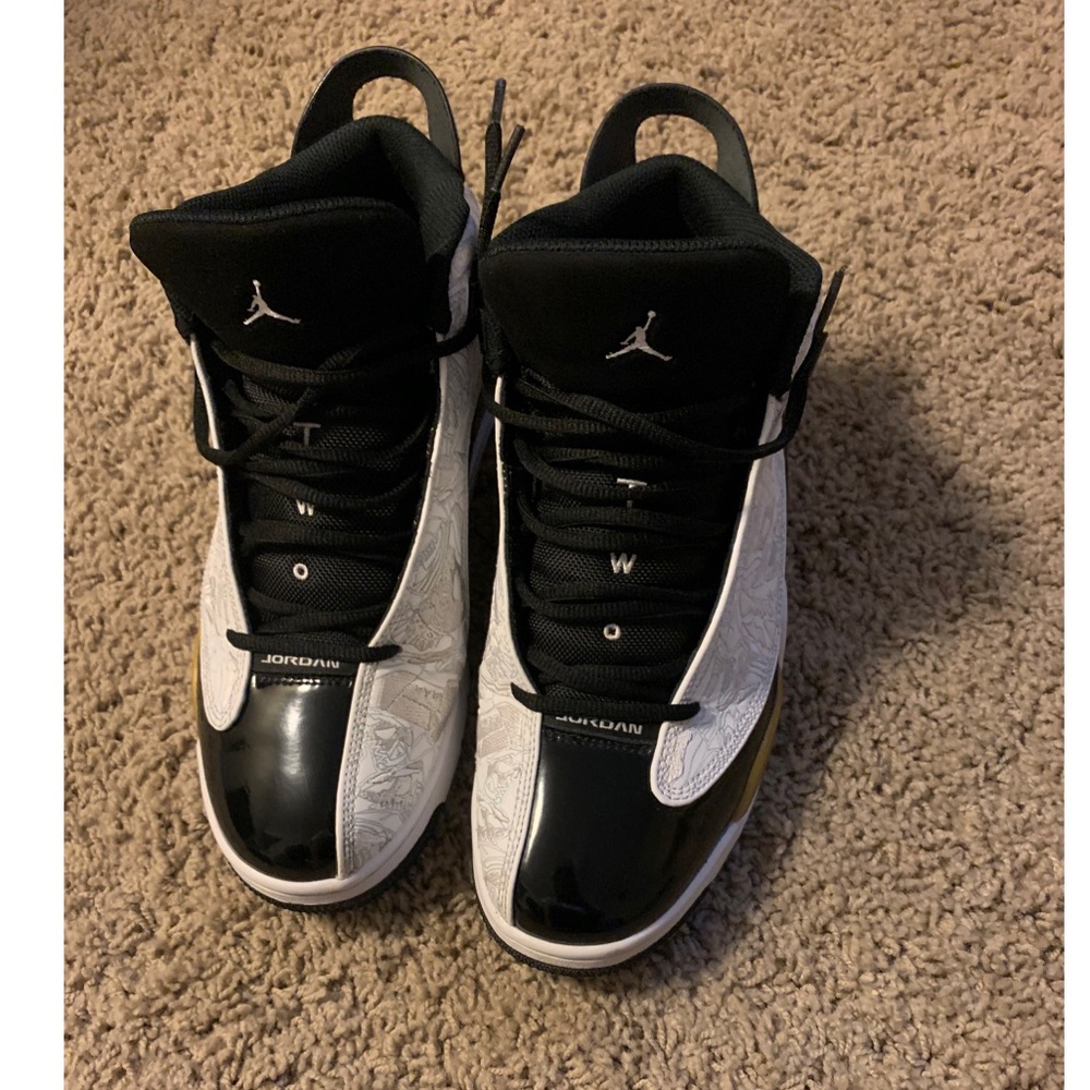 Men’s shoes